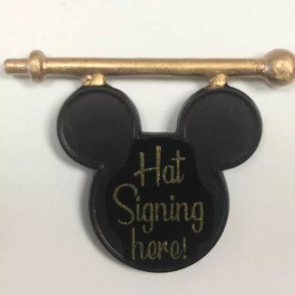 Department 56 Replacement Parts<Ear Hat Hanging Sign